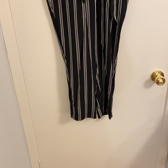 Amazing Paper Bag Pant! - Picture 4 of 6